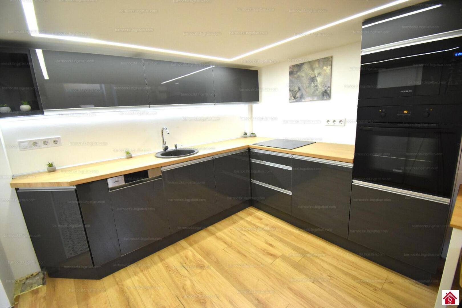 Julia Apartman Miskolc Extérieur photo